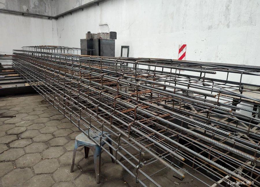 Armaduras de hierro preparadas para obra